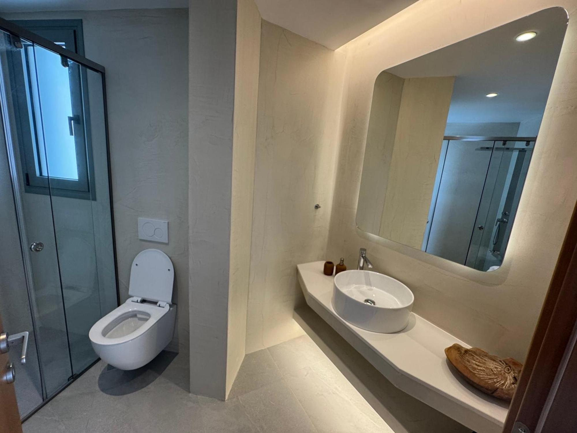 Athoros Luxury *