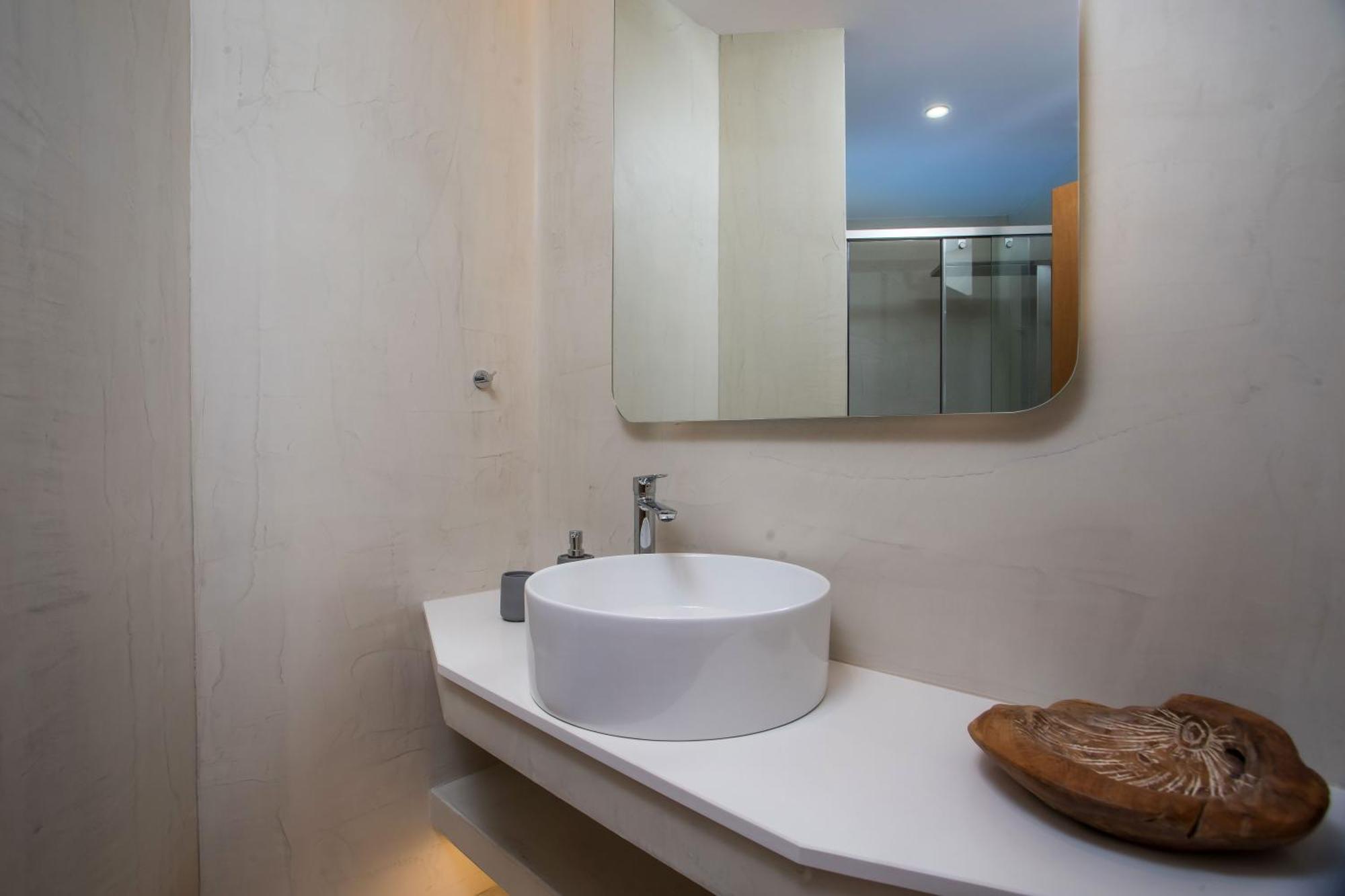 Athoros Luxury Villa *
