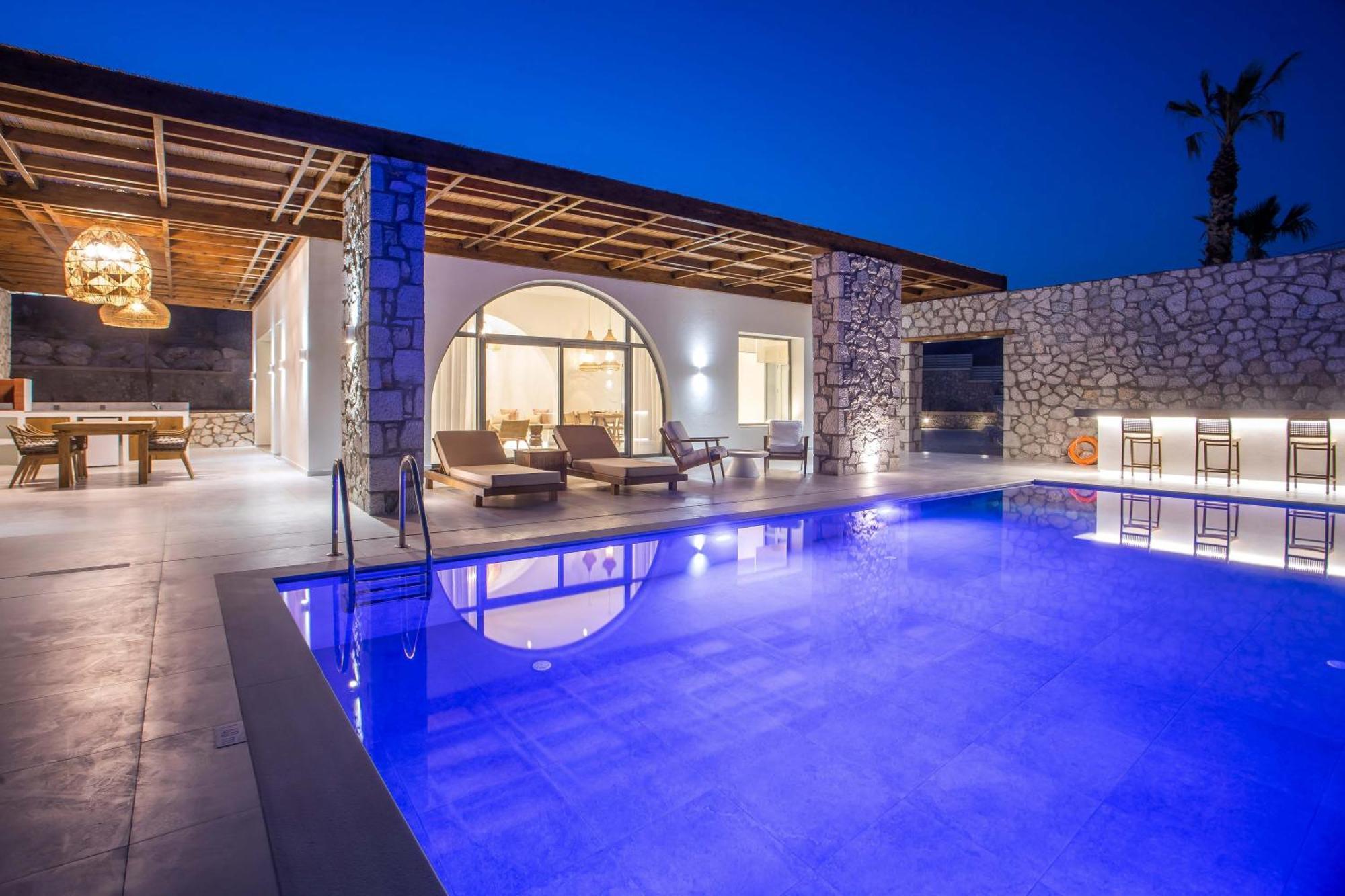 Villa Athoros Luxury