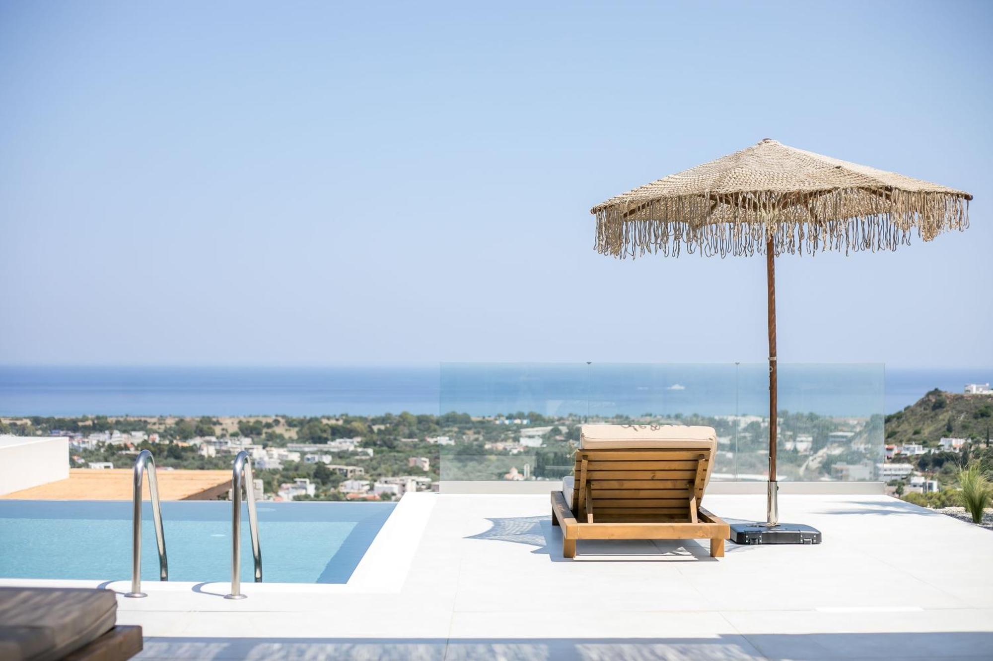 Athoros Luxury