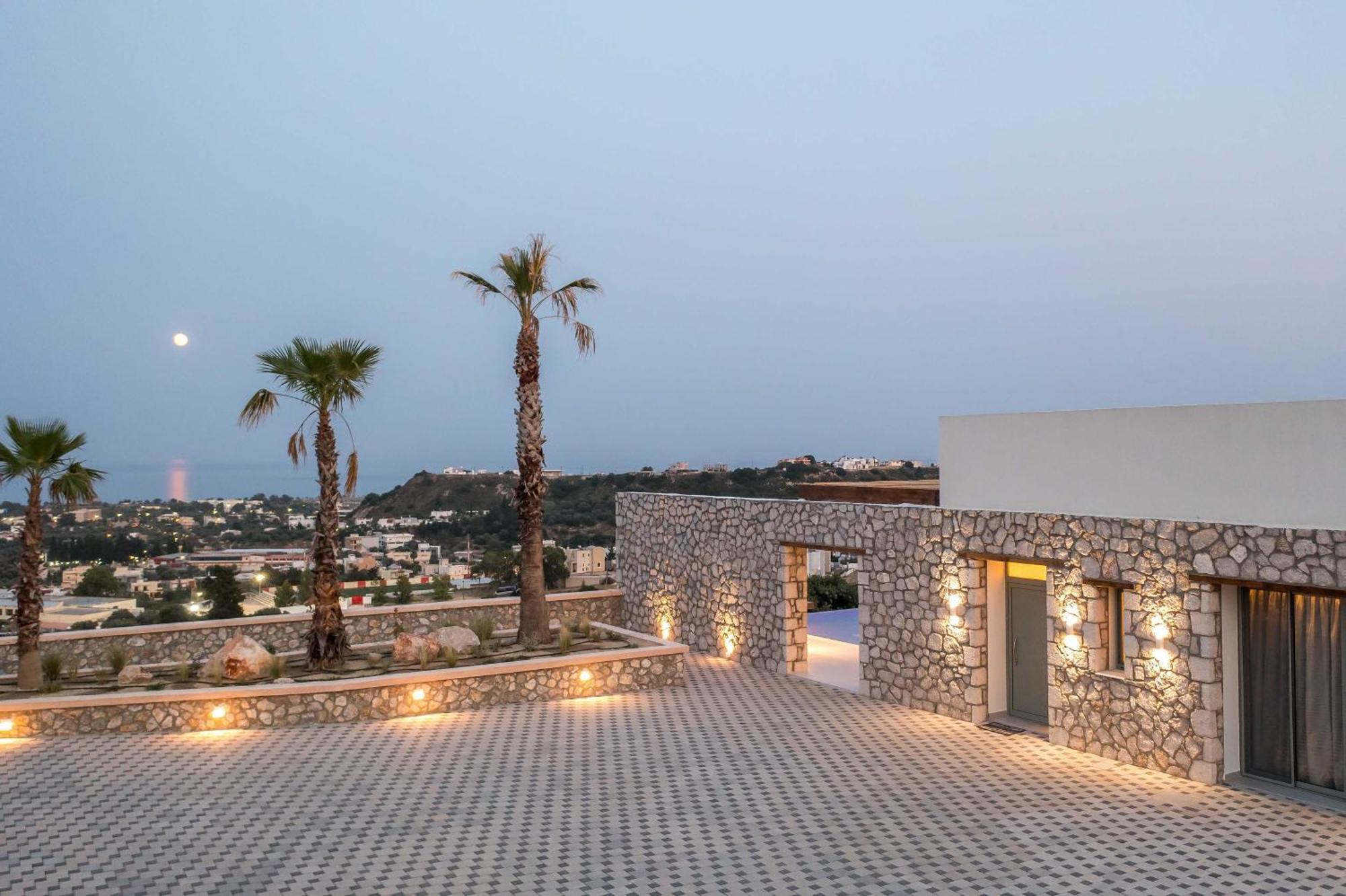 Athoros Luxury Villa