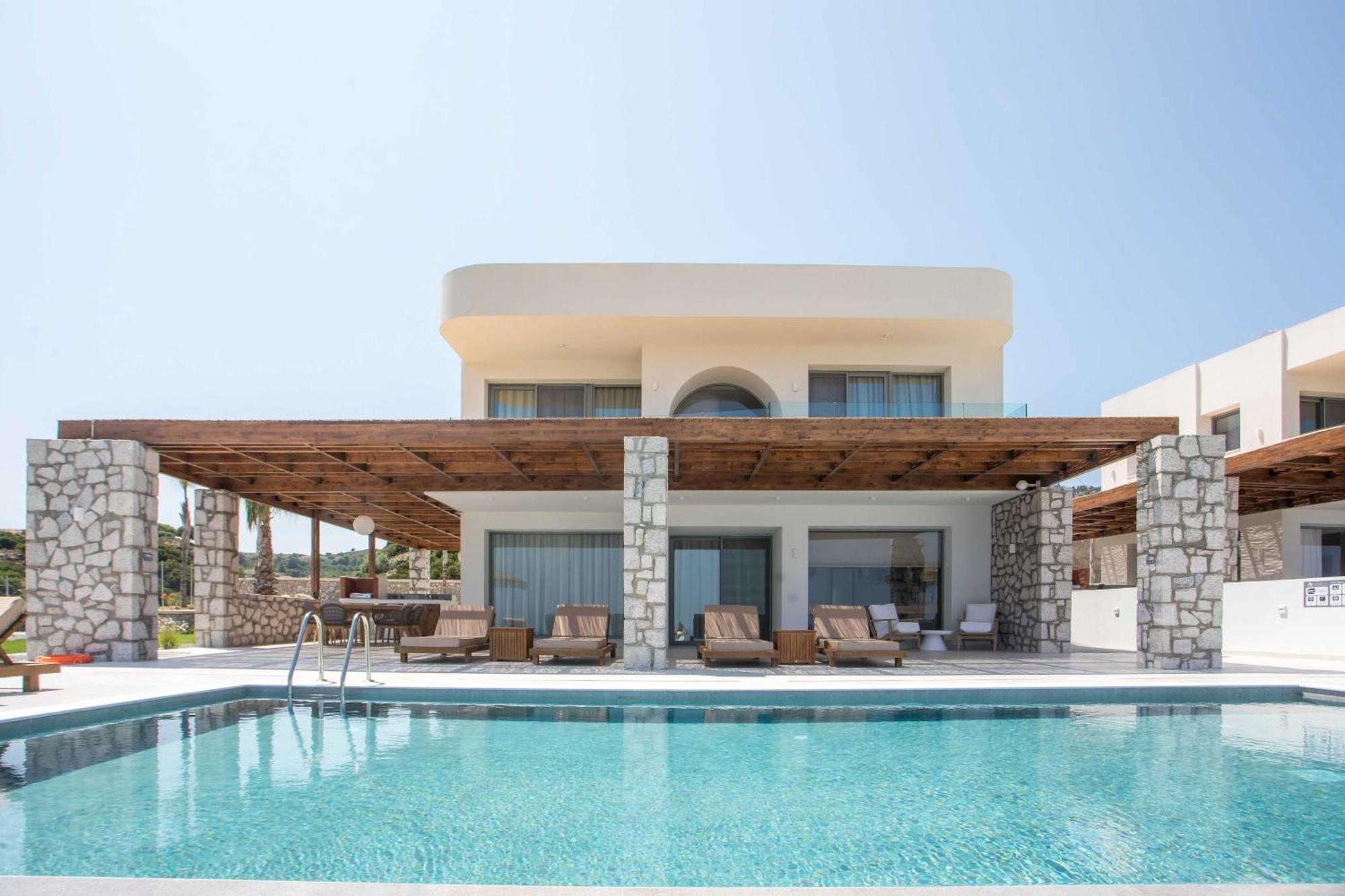Villa Athoros Luxury