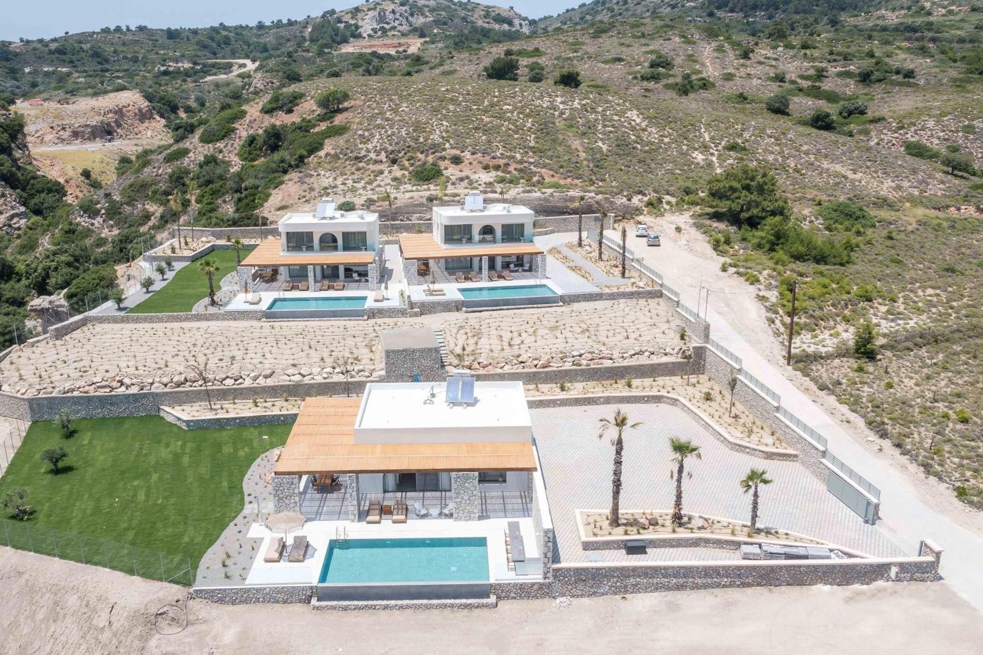 Athoros Luxury * Afantou