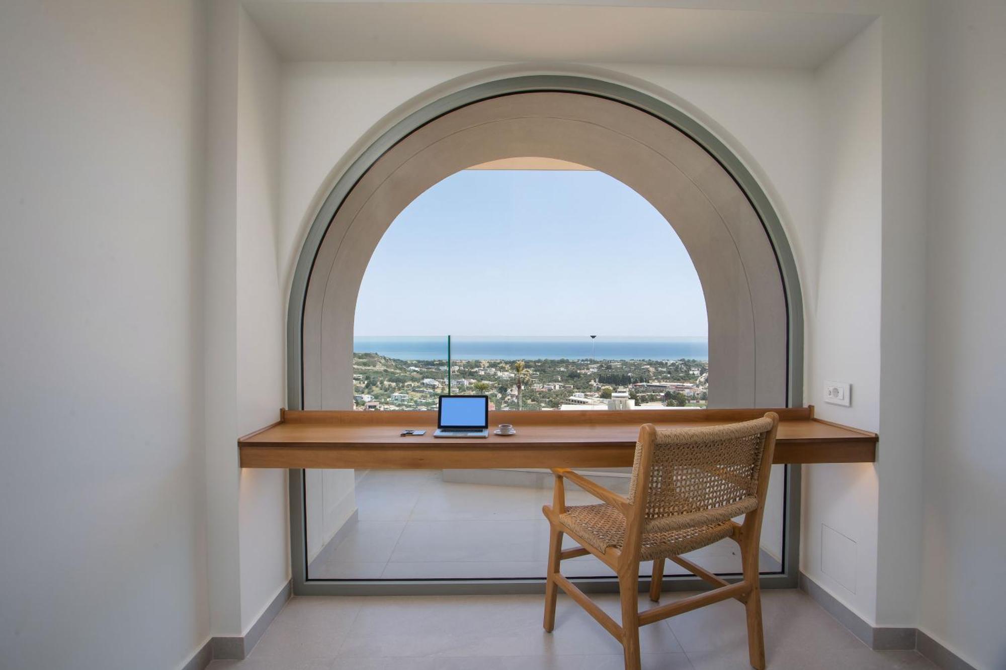 Athoros Luxury Villa