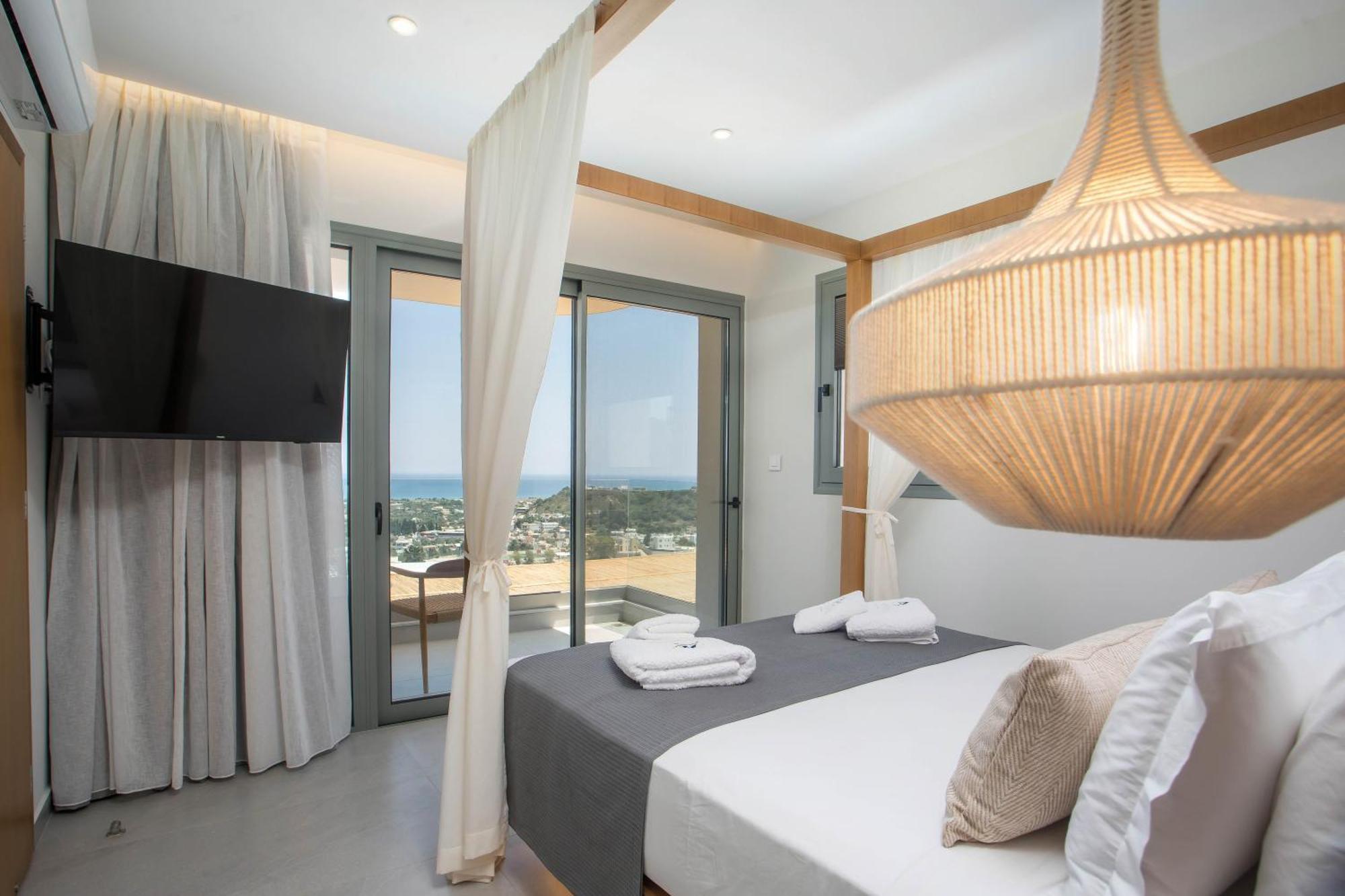 Athoros Luxury Villa *