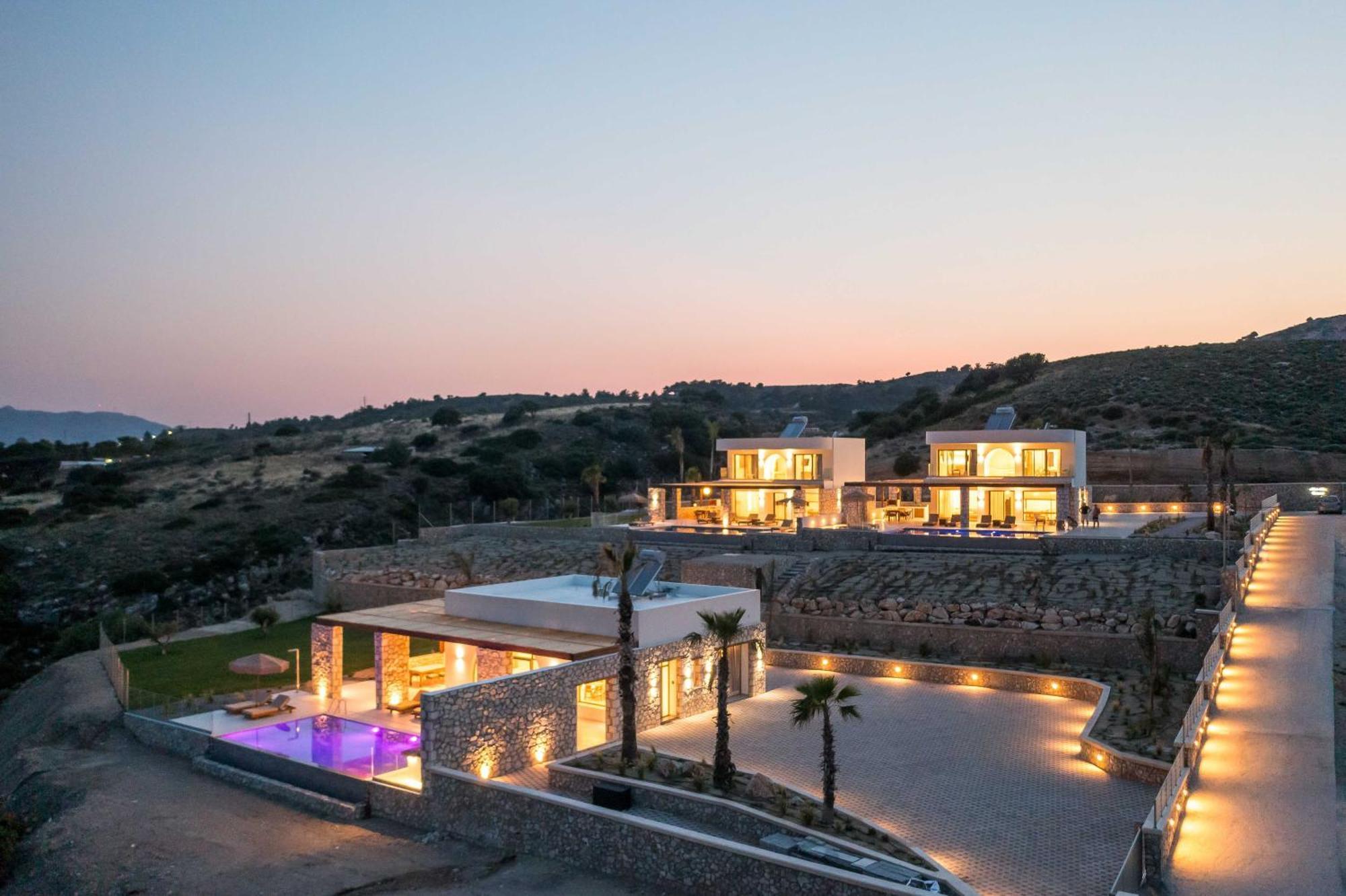 Athoros Luxury Villa