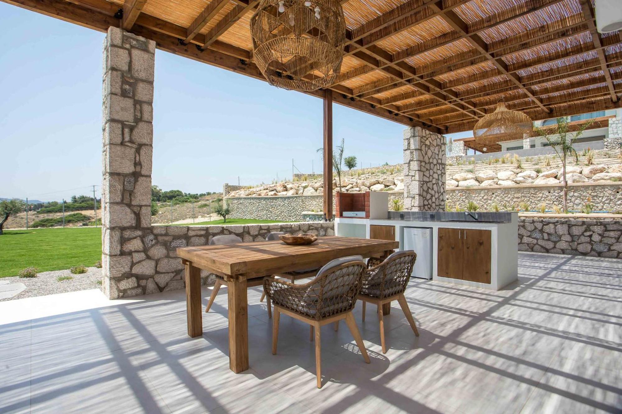 Athoros Luxury Villa
