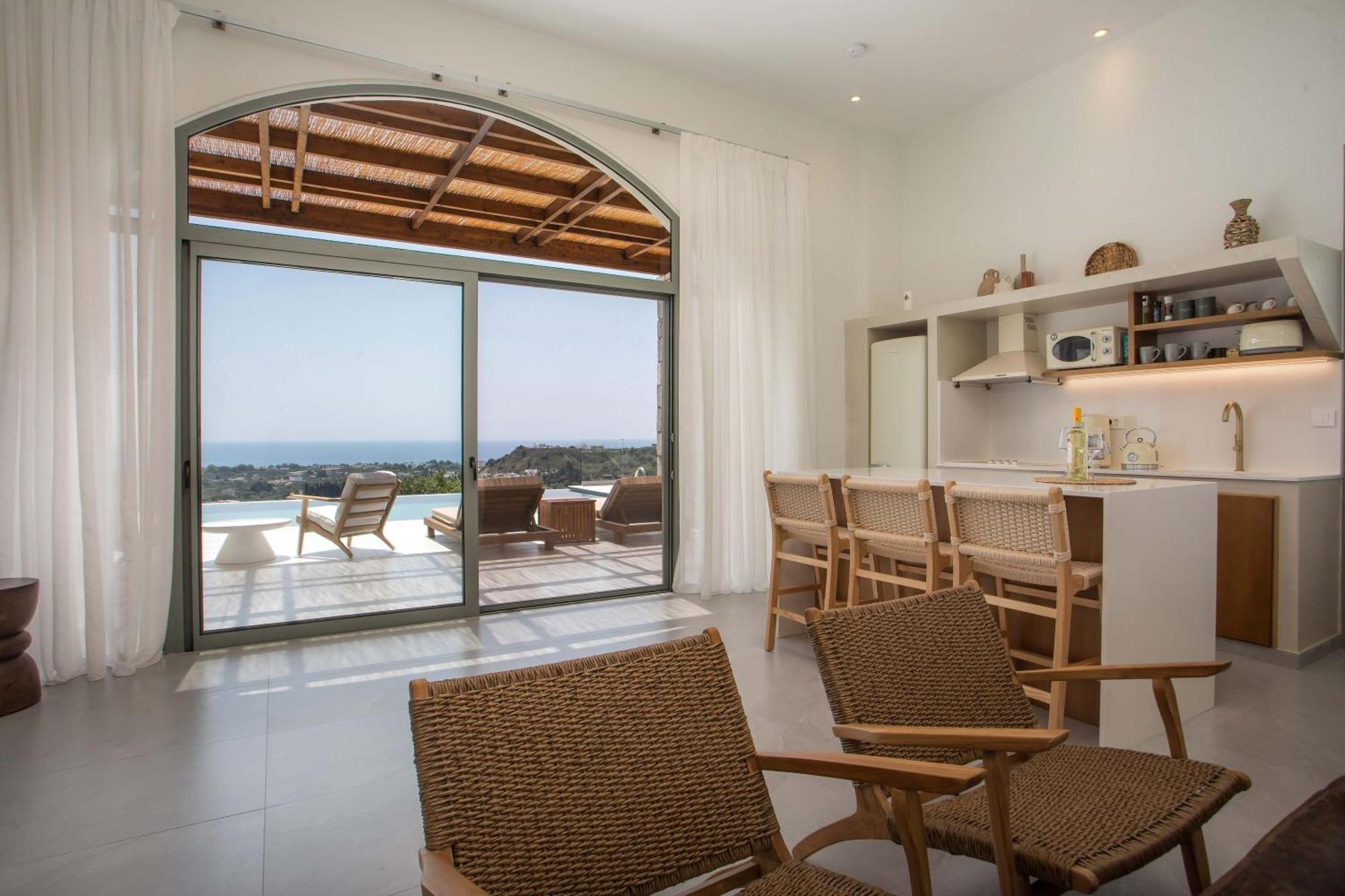 Athoros Luxury *